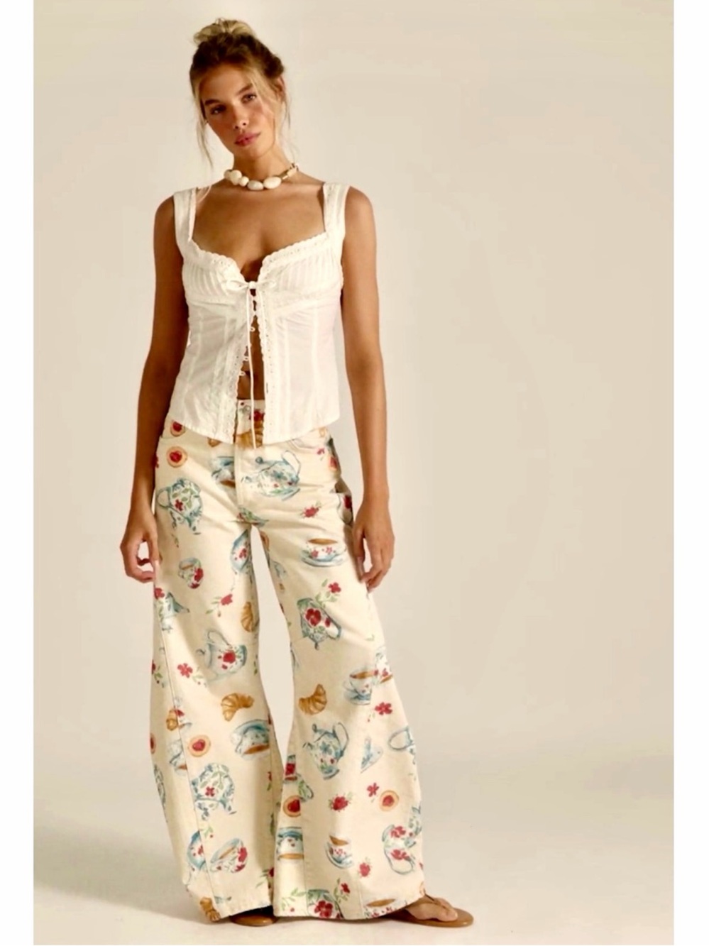 NWT Free People Eden Tea Party Printed Slouch Jeans 29 Rare Sold Out - Picture 2 of 9